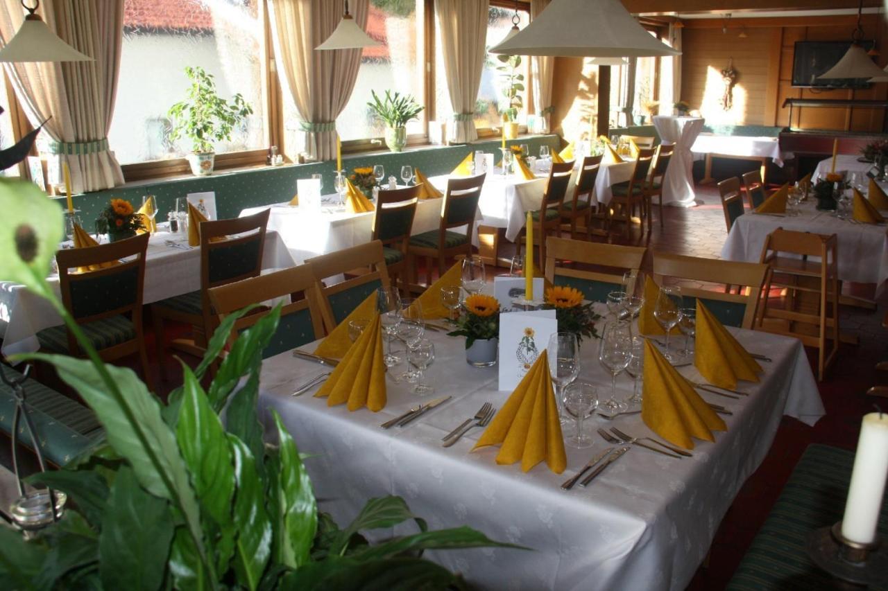 Landhotel Albrecht Missen-Wilhams Exteriör bild
