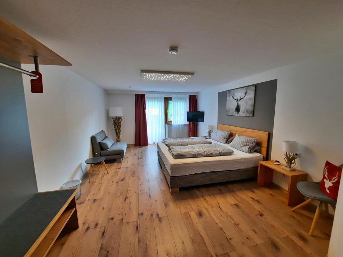 Landhotel Albrecht Missen-Wilhams Exteriör bild