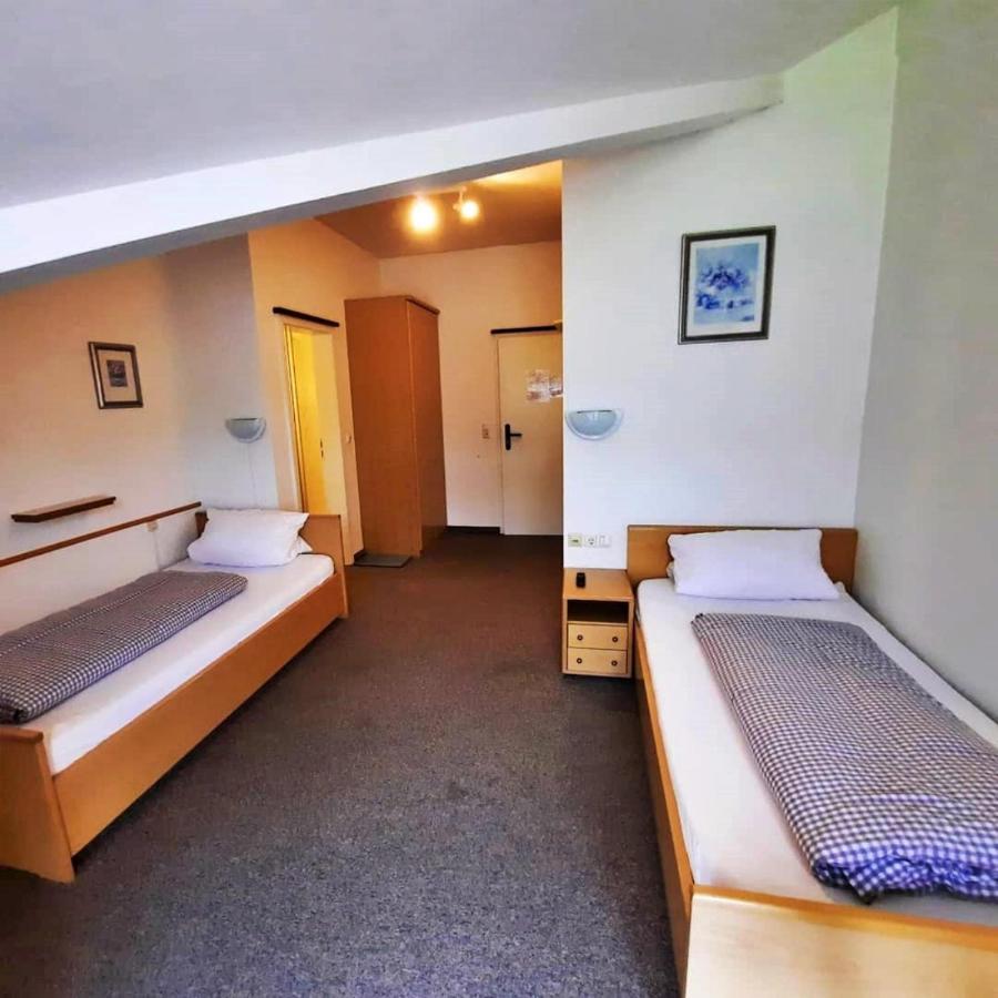 Landhotel Albrecht Missen-Wilhams Exteriör bild
