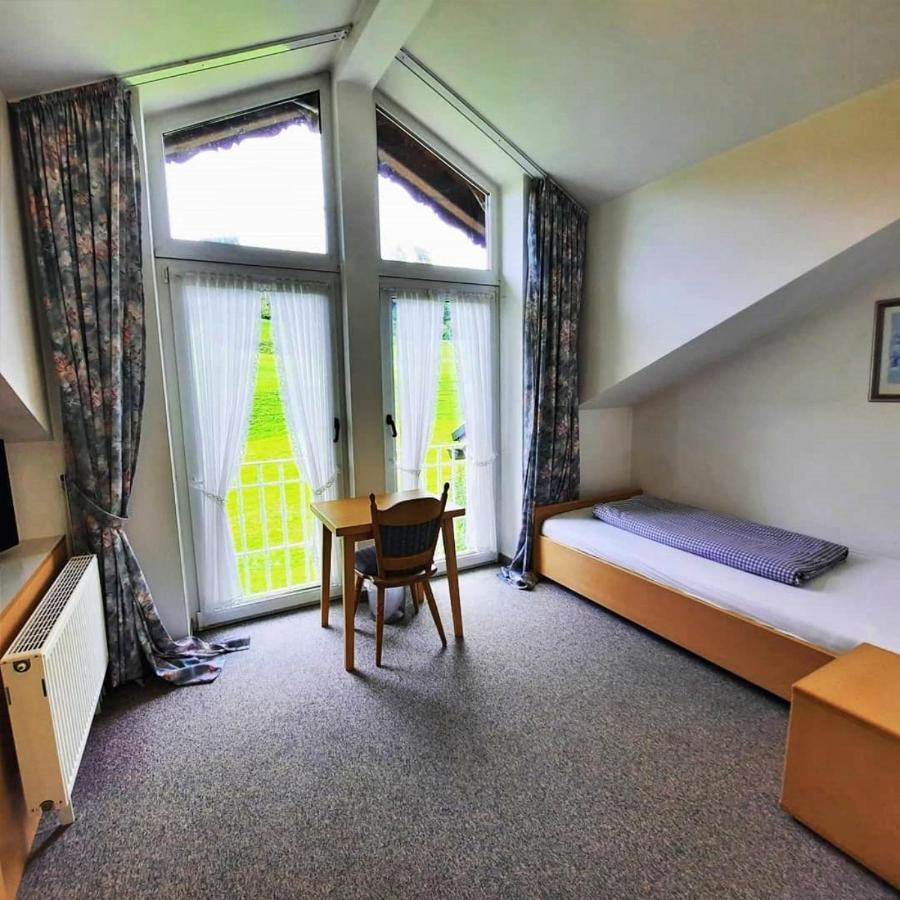 Landhotel Albrecht Missen-Wilhams Exteriör bild
